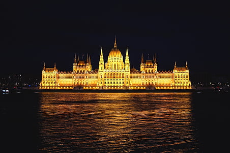 beleuchtet, Kuppel, Neben, Ruhe, Körper, Wasser, Budapest, Parlament