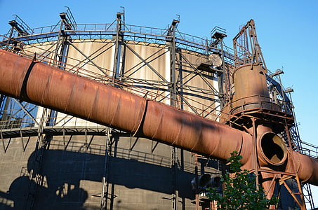 průmysl, plynová nádrž, Ostrava, železo, tavení železa, výroba železa, chýše