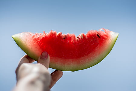 vodní meloun, ovoce, čerstvé, šťavnaté, zdraví, jídlo, ruka