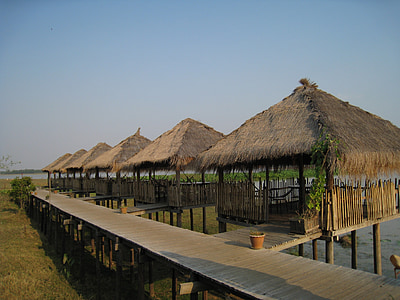 Camboja, Wu, telhado de palha