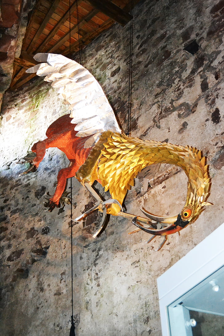 ocell místic, escultura, ocell, exhibició, Castell d'orgueil de Mont, Gorey castell, Samarreta