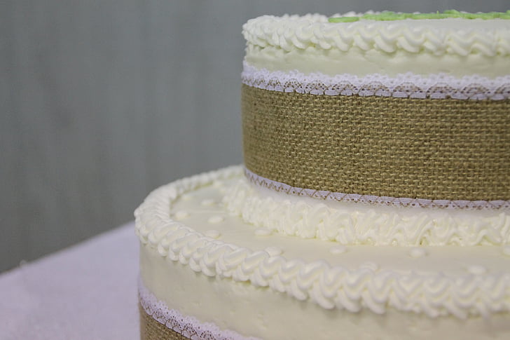 cake, wedding cake, burlap, wedding, food, sweet, dessert