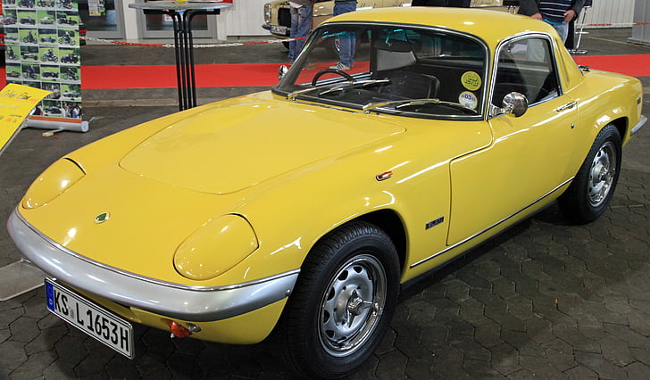 Oldtimer, Lotus elan, samochód sportowy, żółty, Historycznie