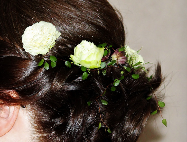 femme, coiffure, goupillé vers le haut, mariage, mariée, fleurs, cheveux