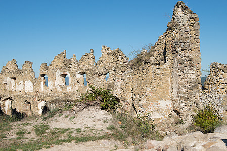 šášov castle, basket case, stones, torso, the sky, ruins, architecture