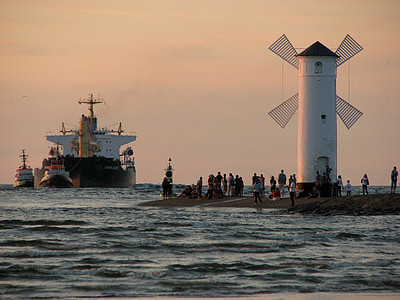 Świnoujście, moinho de vento, Tenho moinhos, nave, Mar Báltico, mar, rastreadores
