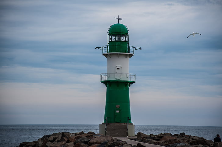Varna munnar harbor, Lighthouse, grön, Östersjön, Rostock, Tyskland, Sky