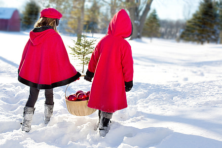 クリスマスの女の子, 女の子, 雪に覆われました。, 雪, 飾る, 冬, クリスマス