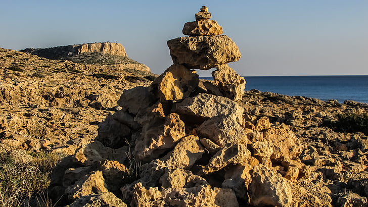 Kipra, cavo greko, ainava, kājnieku takas zīme