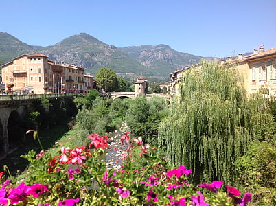 Provence, falu, híd, patak