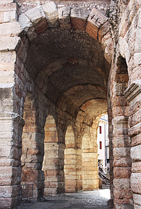 areni, arena u Veroni, Verona, Povijest, spomenik, Italija, Eufemije