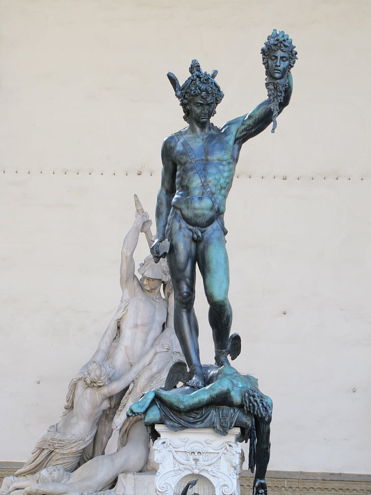 Loggia dei lanzit, héroes, cabeza de Medusa, estatua de