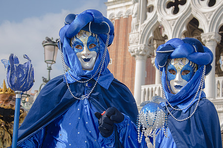 Venecia, máscaras, traje