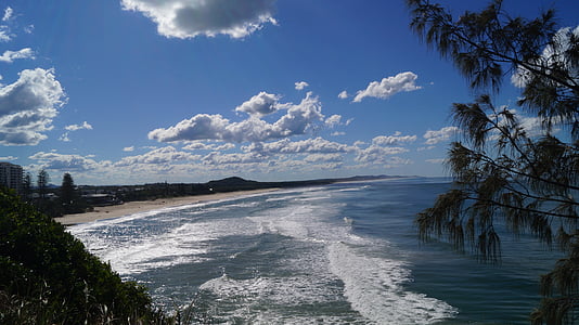 Саншайн Кост, Квинсленд Австралии, пляж для серфинга