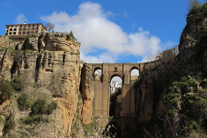 Ronda, Spanien, Gorge, Rock town, Bridge, gamla stan, turistattraktion
