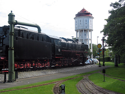 Emden, Torre del agua, loco, tren, locomotora
