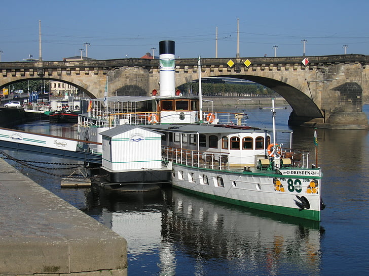 Dresden, Elbe, dampbåten