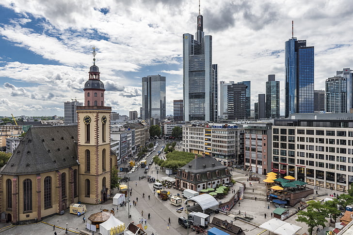 Frankfurt am main Tyskland, Hauptwache, byen, sentrum, skyskrapere, skyskraper, banker