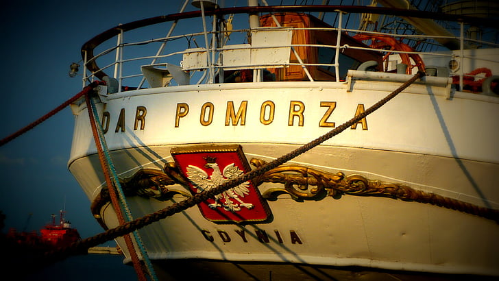 Gdynia, gave av Pommern, skipet
