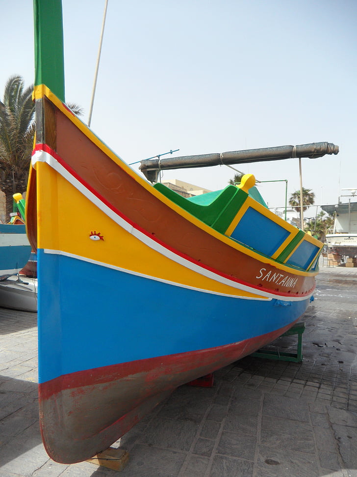 luzzu, fishing boat, colorful boat, malta, marsaxlokk, eyes of osiris, phoenician