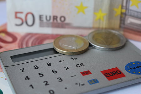 Euro, số đếm, máy tính, hóa đơn đô la, tiền xu, làm thế nào để tính toán