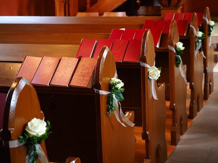 church pews, benches, decoration, roses, wedding, wedding decoration, church