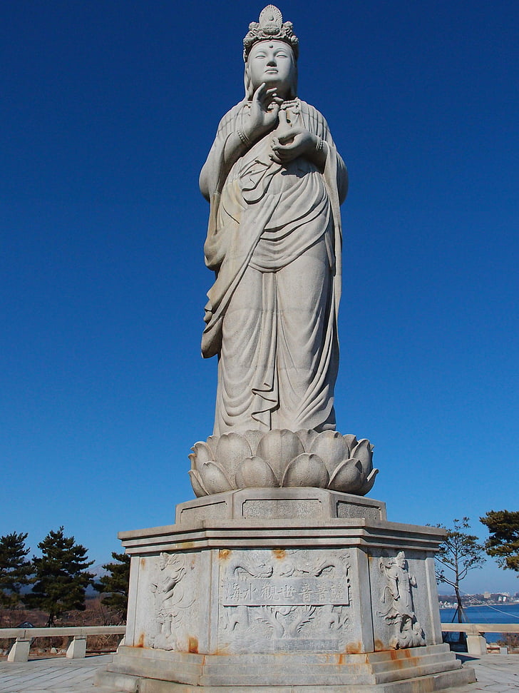 Gangwon-do, Sokcho, naksansa, tengervíz kannon, szobor, szobrászat, emlékmű