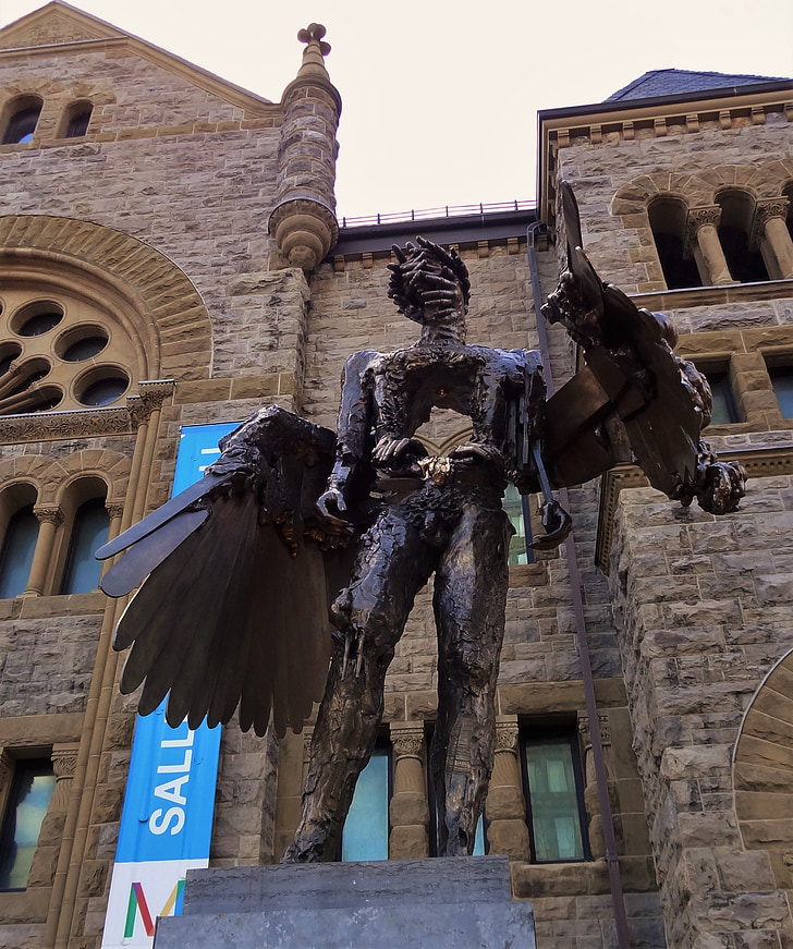 the eye, bronze, statue, wings, david altmejd, montreal, museum