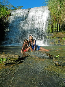 māte un meita, ūdenskritums, daba, ūdens, Rio, Agua, Brazīlija