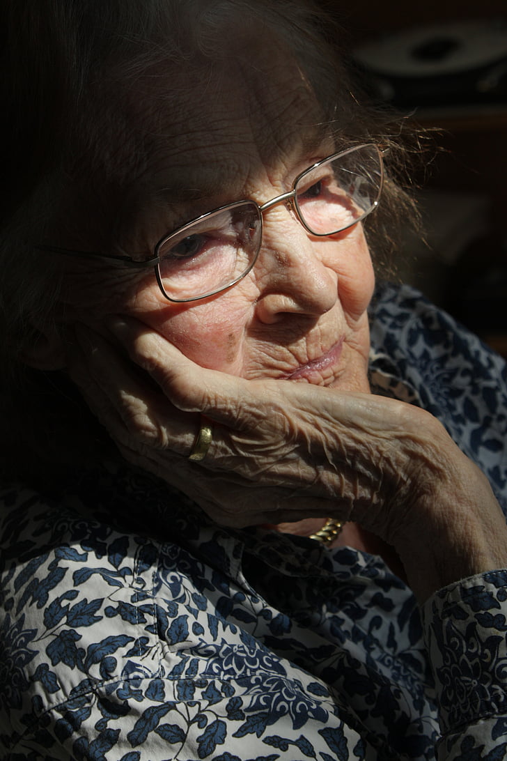 woman, old, age, retirement home, dementia, alzheimer's, portrait