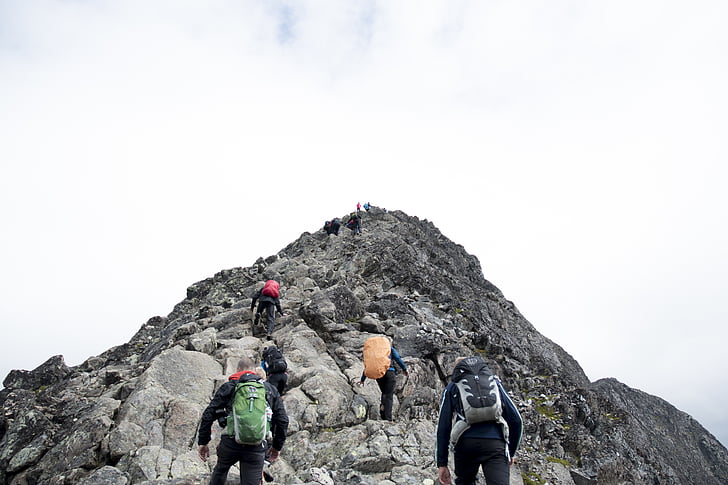 Grup, kişi, Hiking, dağ, gündüz, en yüksek, taşlar