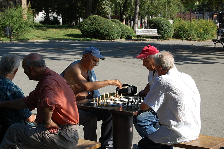 personnes âgées, jeu d’échecs, Belgrade