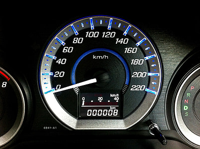 meter, the speedometer, 6 800 miles, pat car page, speed, park, stop