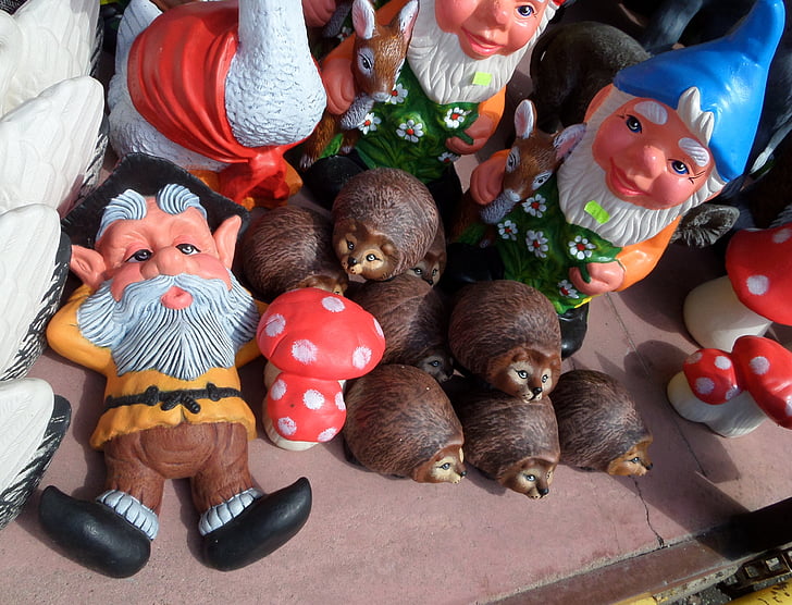 Gnome, sopp, leketøy