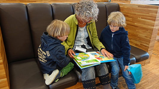 for reading, granny, grandmother, grandchild, carefully, language development, library