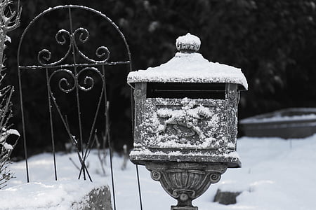 Buchstaben-box, schwarz / weiß, Schnee, Winter, im freien
