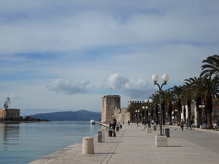 promenaden, Dalmatia, Kroatia, Trogir