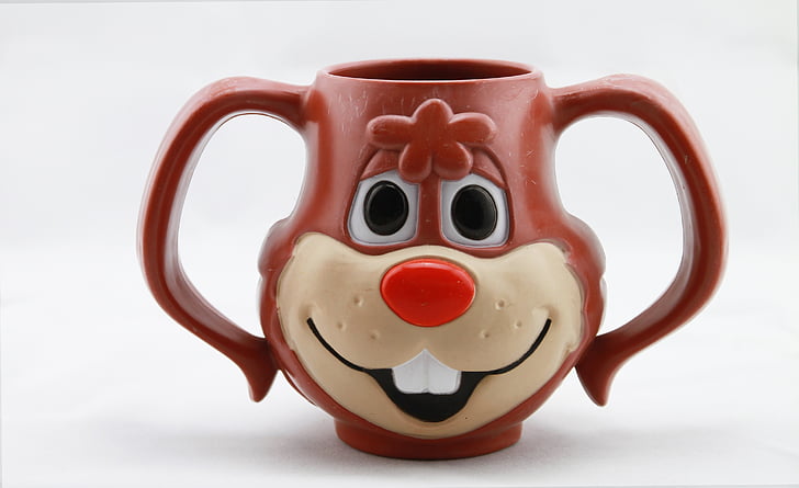 nestle quick mug front, vintage, memorabilia, children's mug, cartoon character, americana, nestle quick rabbit
