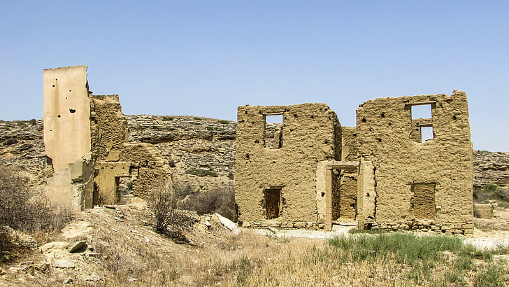 Кипър, Ayios sozomenos, село, изоставени, пусти, стар, архитектура