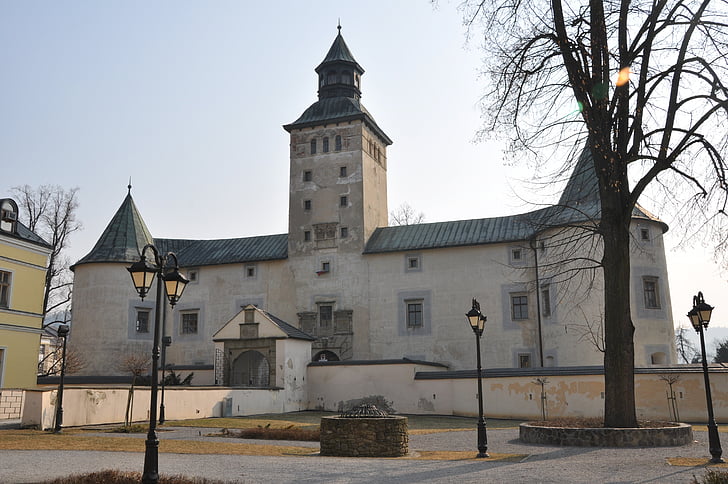 Castle, hoone, renessanss, Monument, arhitektuur, Slovakkia, bytca
