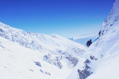 Mont enneigé, alpiniste, neige, montagne, hiver, nature, Alpes européennes