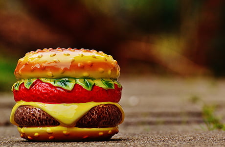 Hamburger, Cheeseburger, sehr lecker, Keramik, lustig, Töpferei, fragile