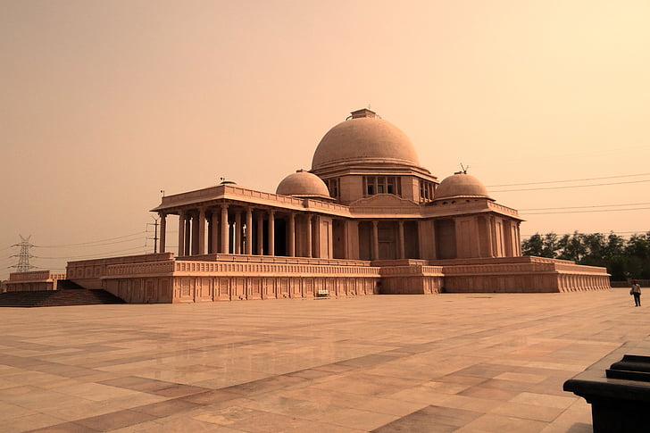 Dalit Ella sthal, emlékmű, homokkő, Noida, India