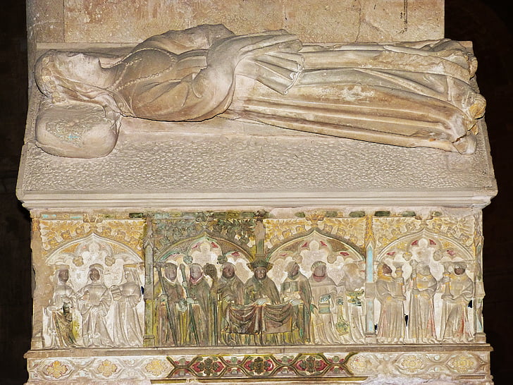 medieval tomb, carved stone, sculpture, polychrome, marble, gothic, poblet