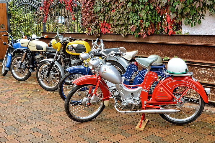 motocykly, motocyklu, mopedu, staré historické, Oldtimer, Simpson, MZ