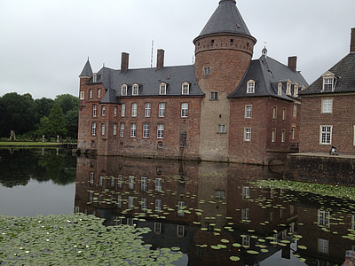 moated castle, anholt, germany, north rhine westphalia, building, architecture, places of interest