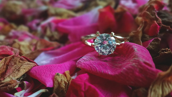 ring, wedding, light, soft, roses, gold, crystal