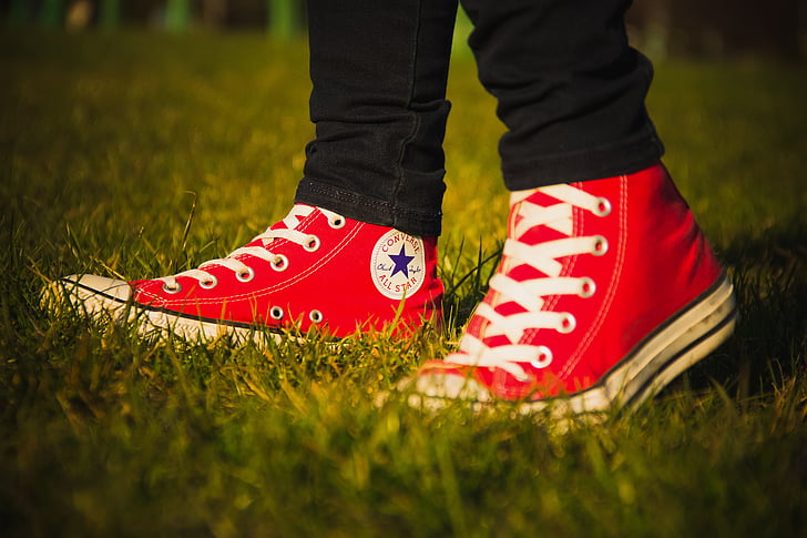 Converse, η all star, λογότυπο, κόκκινο, Παπούτσια, με τα πόδια, ζευγάρι