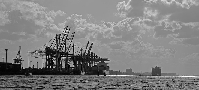 hamburg port, gantry cranes, elbe, harbour romance