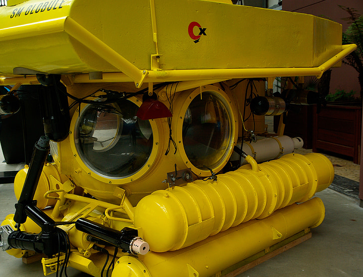 ponorka, průzkum, potápění